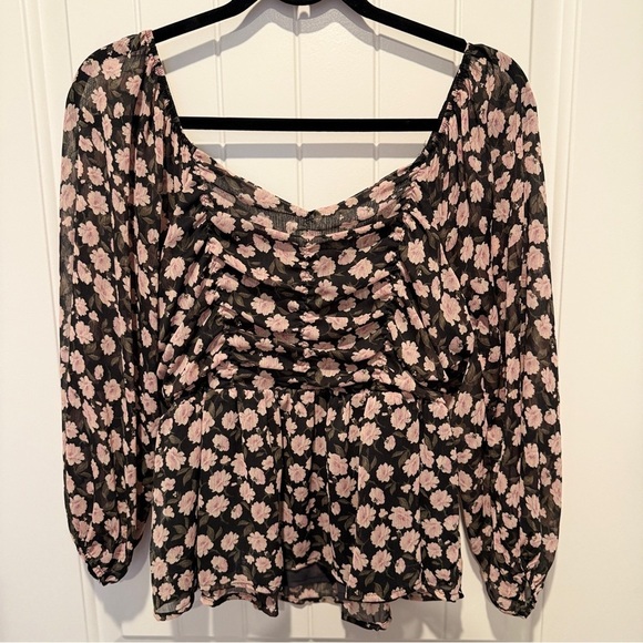American Eagle Black and Pink Floral Top - Picture 2 of 7